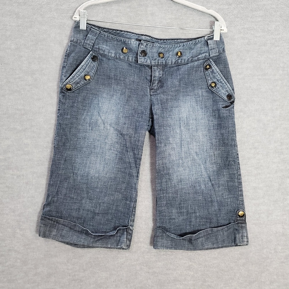 Obey Women Shorts 30 Blue Denim Bermuda Cuffed Low Rise Logo 14 in Inseam READ